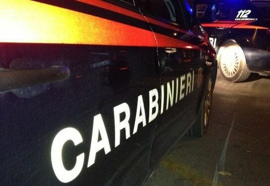 Macchina Carabinieri